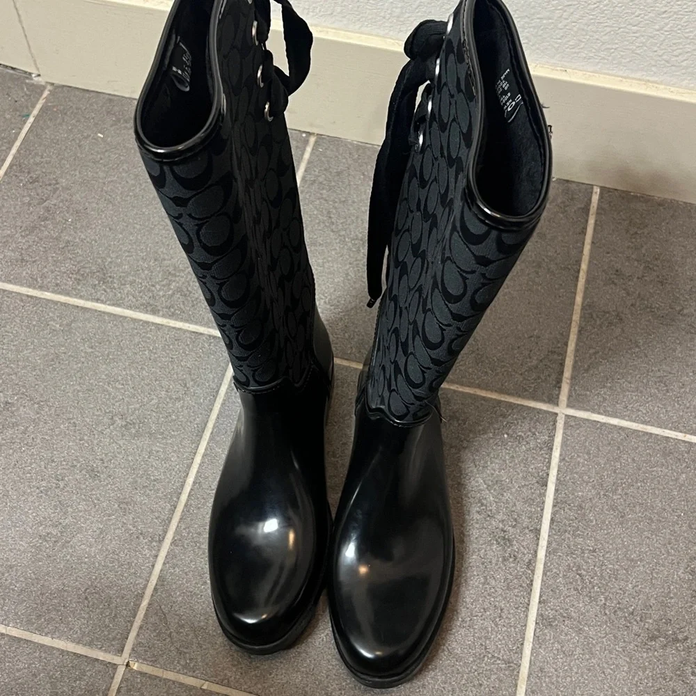 COACH Tristee Tall Knee High Rain Boots Black Logo Monogram Tie Back SZ 11 chic